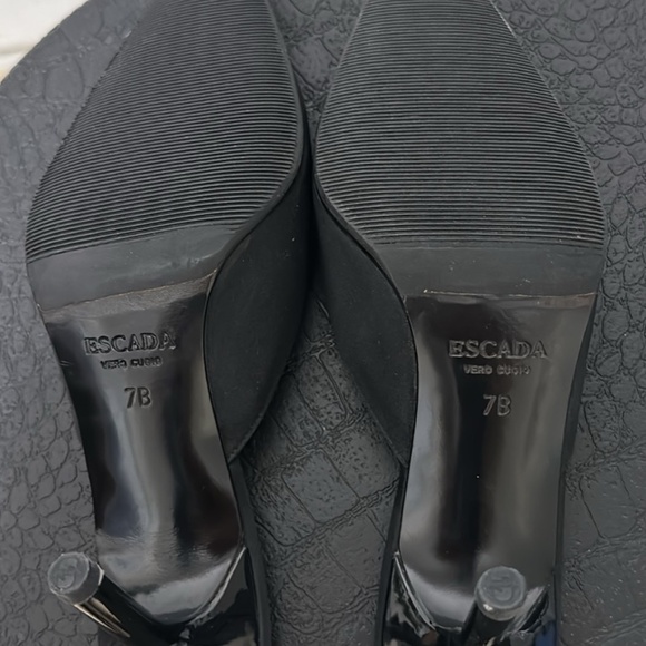 ESCADA Satin Slip on Sandal Size 7B - Picture 4 of 5